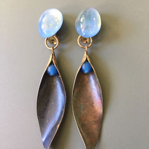 Vintage Earrings  with an amazing blue color stone
